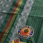 Sarung Durian Motif Bulat Dibuka